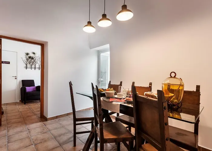 Peacock House Hotel Evora