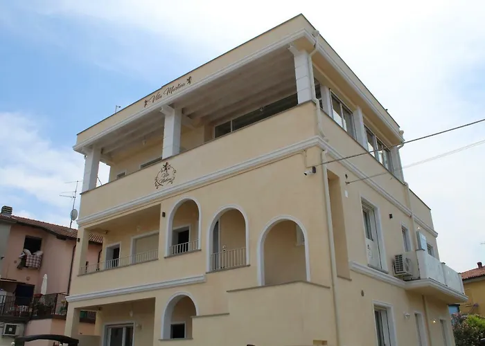 Villa Martina Luxury Rooms Desenzano del Garda