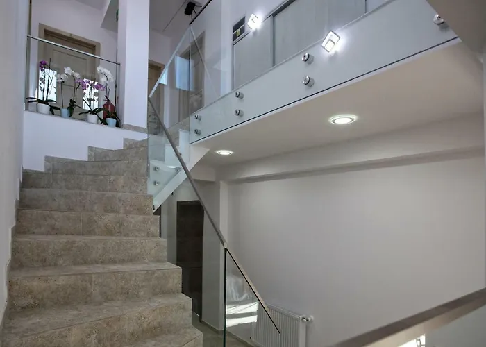 Airport House Hotel Otopeni